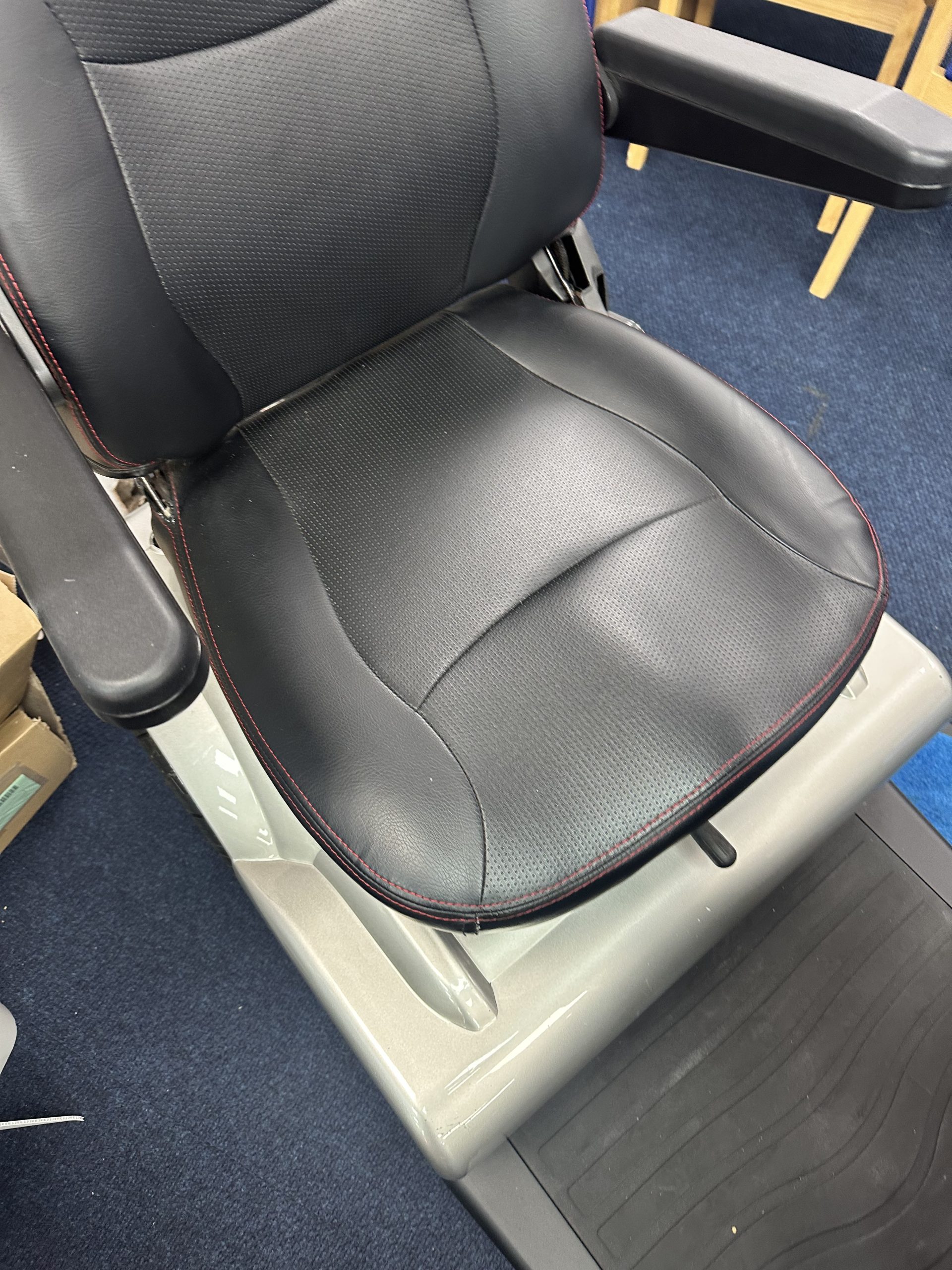 (Used) TGA Breeze S4 - Image 3