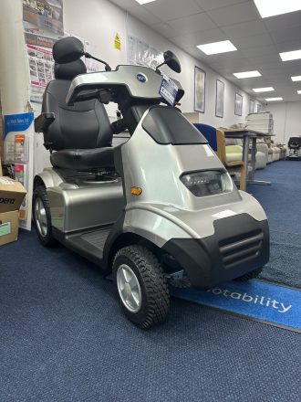 (Used) TGA Breeze S4