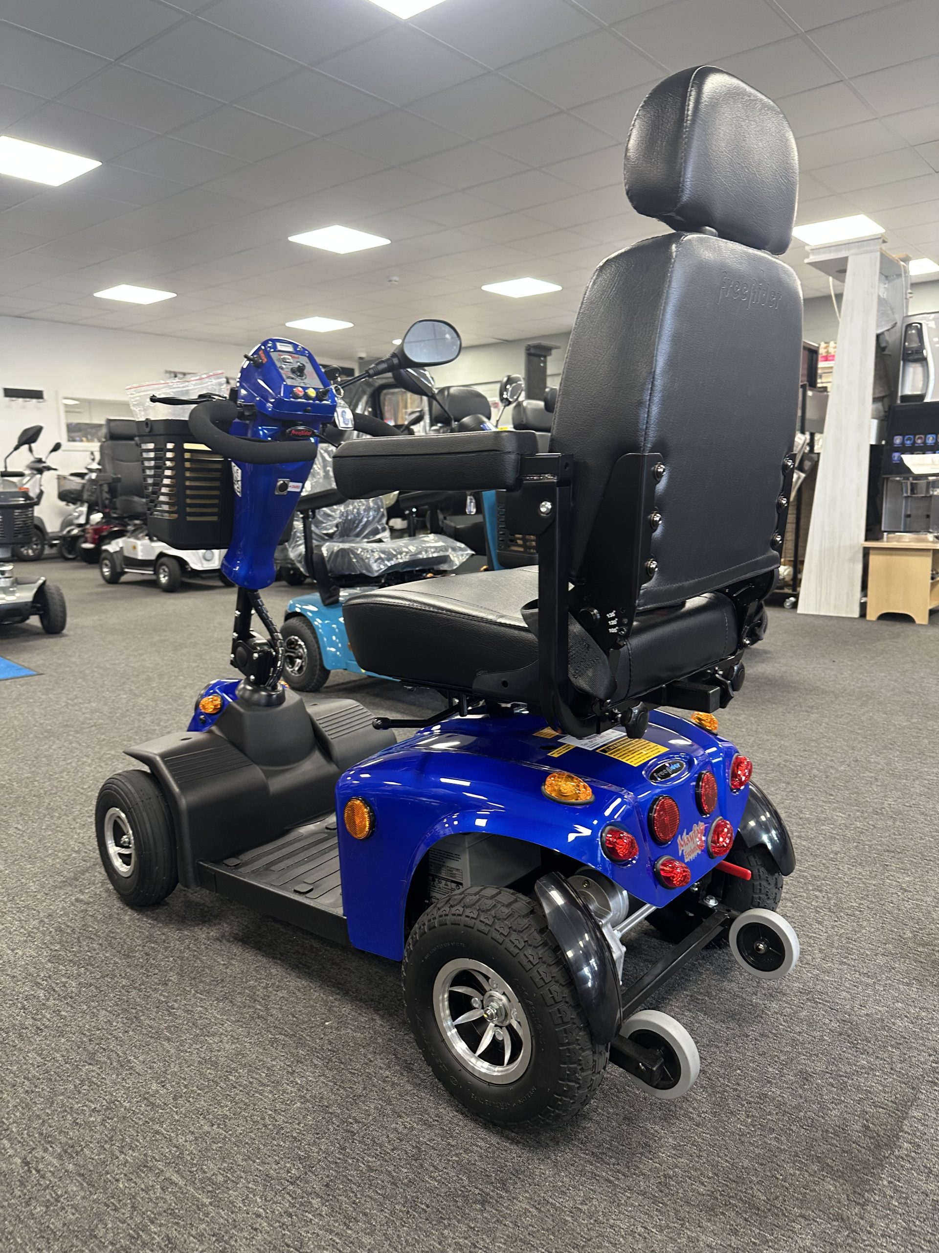 2026 Nearly New Freerider Mayfair Evo 8 - Image 4